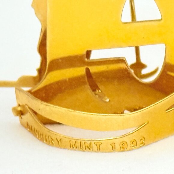 Danbury Mint 23kt Gold Plated Christmas Ornament (1992) - Picture 7 of 7